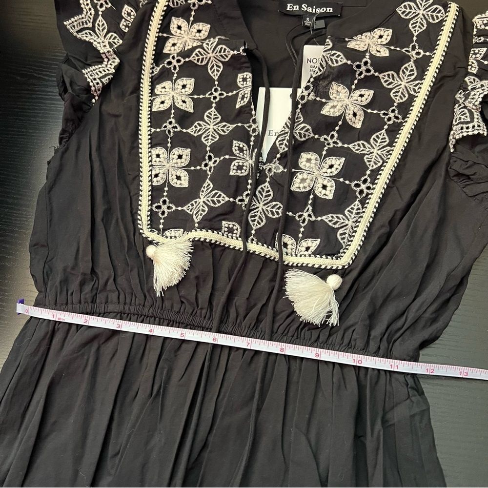 En Saison Women’s Ottis Floral Embroidered Mini Dress Black White Small NWT - Picture 13 of 14